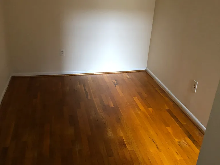 2114 Fitzwater St #1 — Photo 13