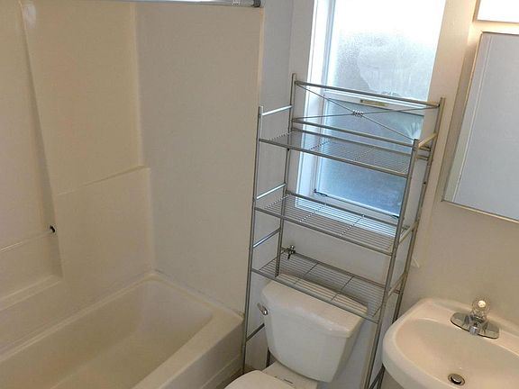 5th image of 3550 S Atlantic Ave APT 8
