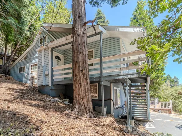 1223 Bear Springs Rd, Rimforest, CA 92378
