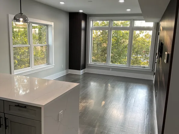 76 Corbin Ave, Jersey City, NJ