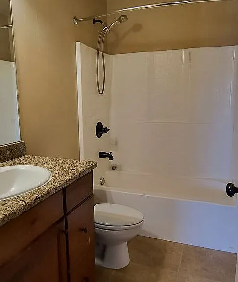 370 W 1425 N #42 — Photo 11