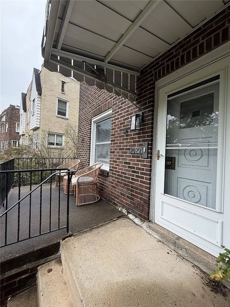 3 bed, 1280 sqft, $1,325 — Photo 3