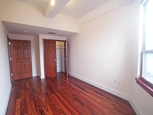 Rented by Compass | media 19