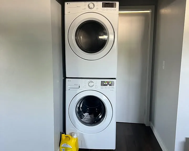 666 S 1200 W — Photo 14