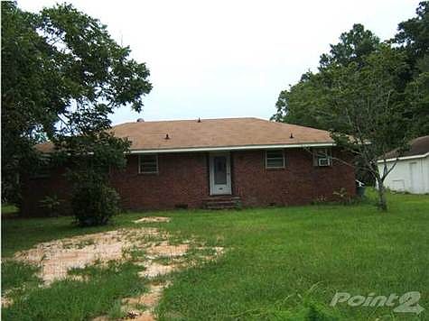2nd image of 210 Carolina Dr