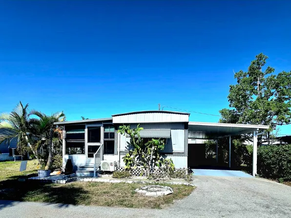 504 Poinciana Ct, Naples, FL 34110