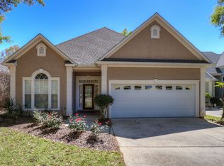 320 Clubhouse Dr, Fairhope, AL 36532