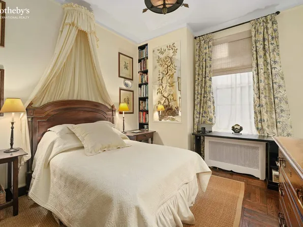 550 Park Avenue image 6 of 10