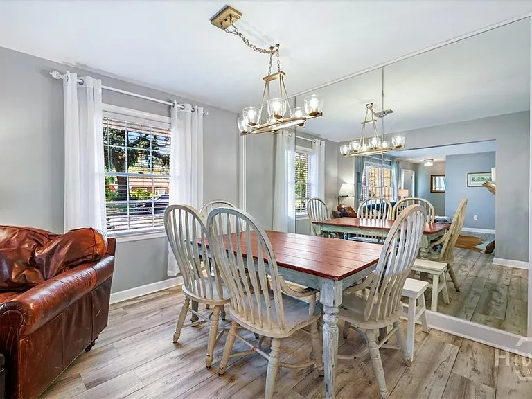 620 Valleybrook Rd — Photo 10