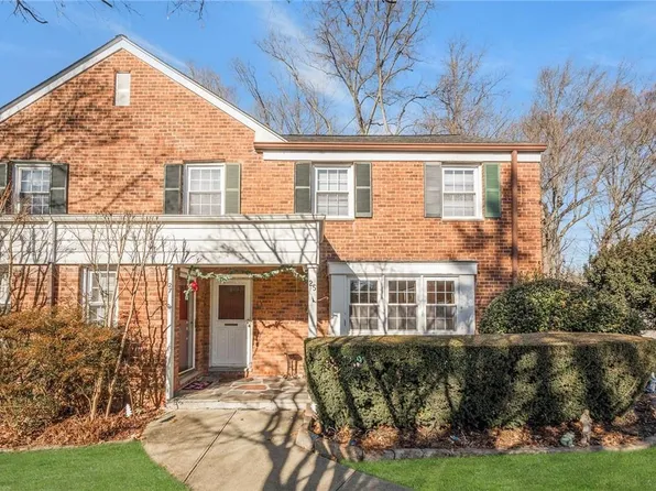25 Robins Crescent #25, New Rochelle, NY 10801