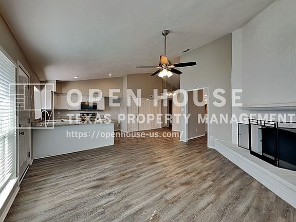 3rd image of 6809 Beeman Dr