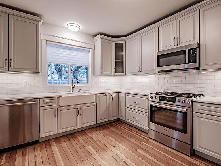 813 Brighton Ave #1 — Photo 18