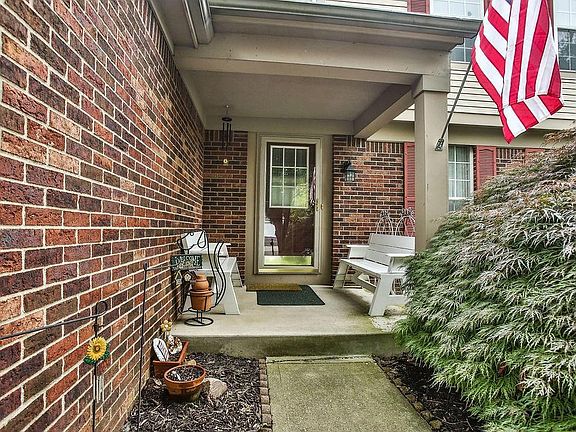 2nd image of 2391 N Ziner Cres