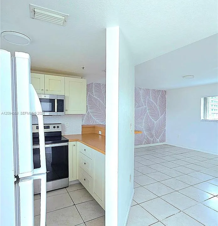 328 NW 12th Ave #11