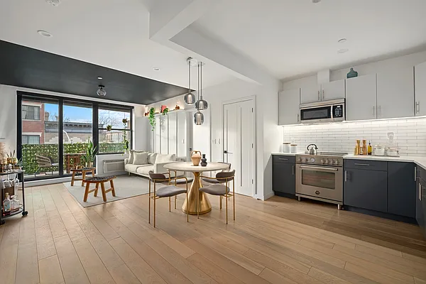 Rented by Compass | media 16