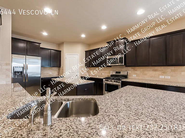 16444 Vescovo Ln — Photo 5