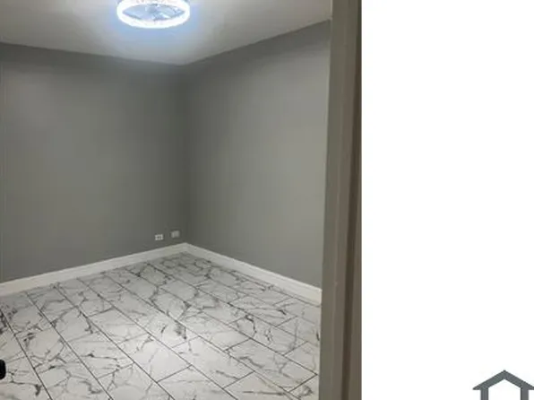 2010 W Warren Blvd #1F, Chicago, IL 60612