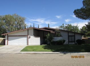 1012 Randall St, Ridgecrest, CA 93555