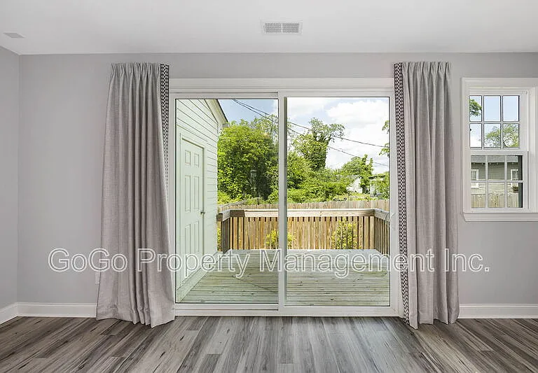 188 Silver Hill St — Photo 8