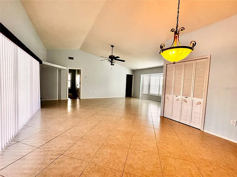 3601 Garden Lakes Clenet — Photo 6
