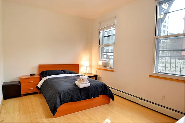 Rented by Smart City Real Estate LLC | media 17