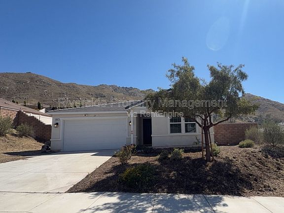 2nd image of 20947 Spring Mountain Rd