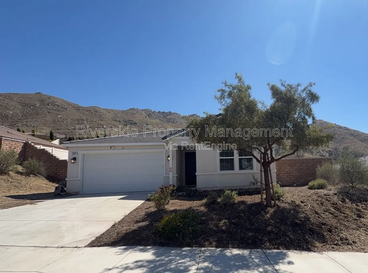 Building Photo - 20947 Spring Mountain Rd