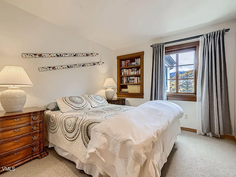 1159 Sandstone Dr — Photo 16