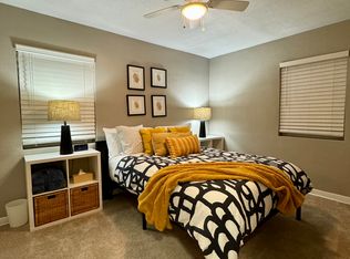 4208 Roma Ave NE, Albuquerque, NM 87108