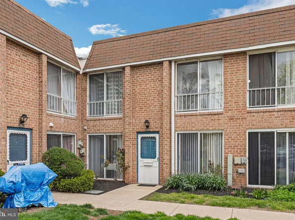 510 Germantown Ct, Warminster, PA 18974