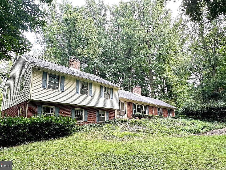 1st image of 600 Entwisle Ct