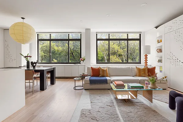 Sold by Compass | media 1