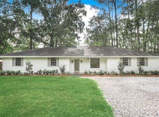 36 Oak Park Dr, Madisonville, LA 70447