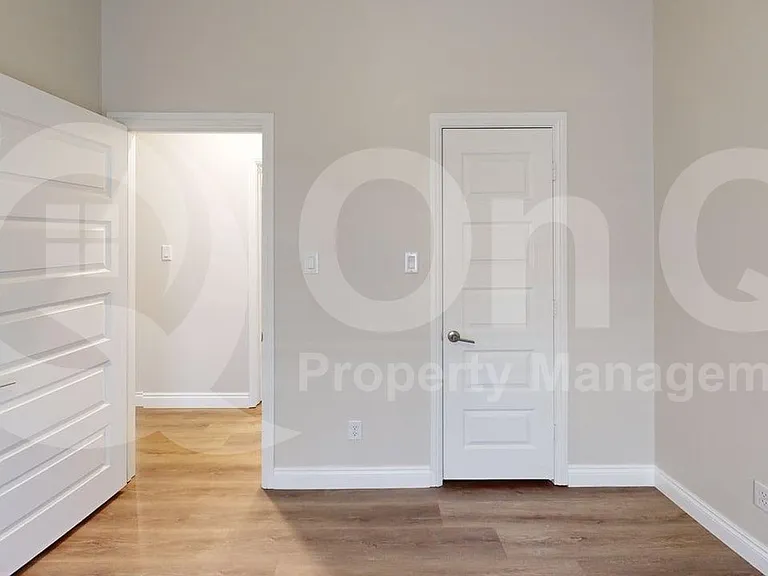 204 Rosewood Dr — Photo 18