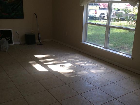 3rd image of 2501 Tishman Ave