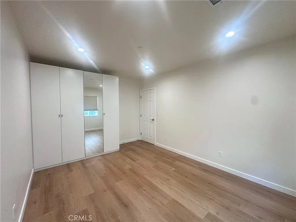 2 bed, 820 sqft, $2,800 — Photo 4