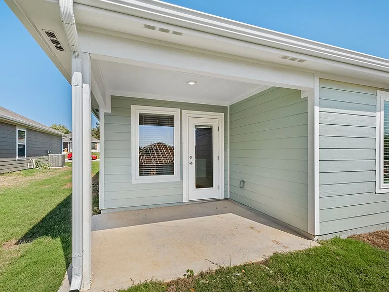 1317 Bates St — Photo 25