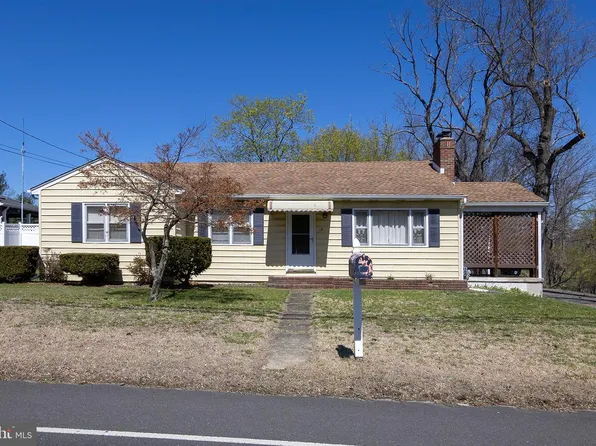 13 Cedar Brook Rd, Sicklerville, NJ 08081