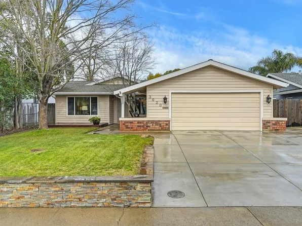 3030 Rosemont Dr, Sacramento, CA 95826