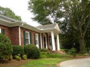 1090 Black Dr, Gainesville, GA 30501