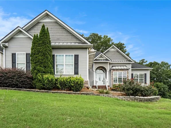 391 Bentonville Ln, Douglasville, GA 30134