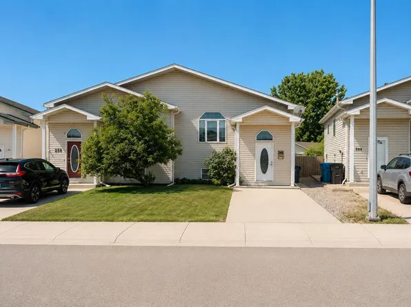 248 E Blackfoot Rd W, Lethbridge, AB T1K 7W4