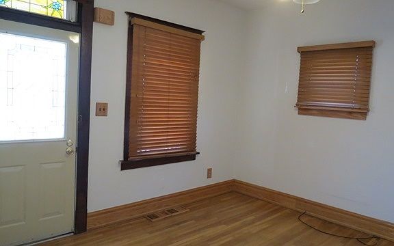 5th image of 4719 Tiemann Ave