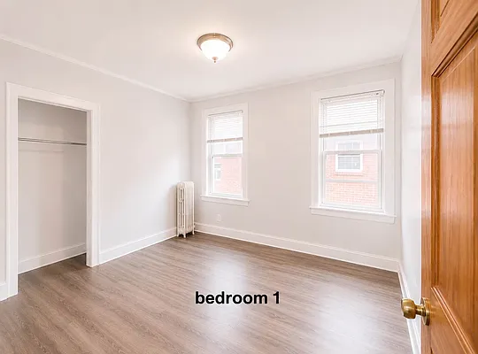 Bedroom, photo 1