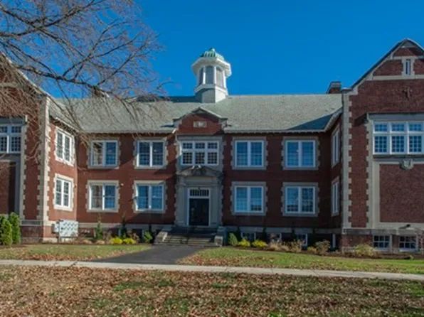 58 Main St #4, Hatfield, MA 01038