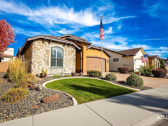 2nd image of 178 E Rio Colinas Dr