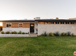 10879 Hillhaven Ave, Tujunga, CA 91042