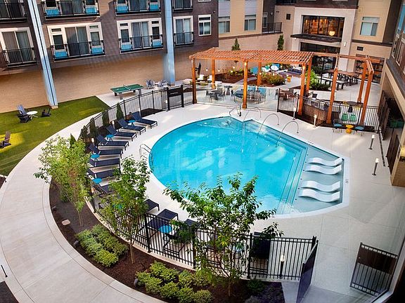 5th image of 9450 Fairfax Blvd #2437