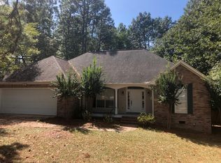 609 Maplewood Dr, Hattiesburg, MS 39402