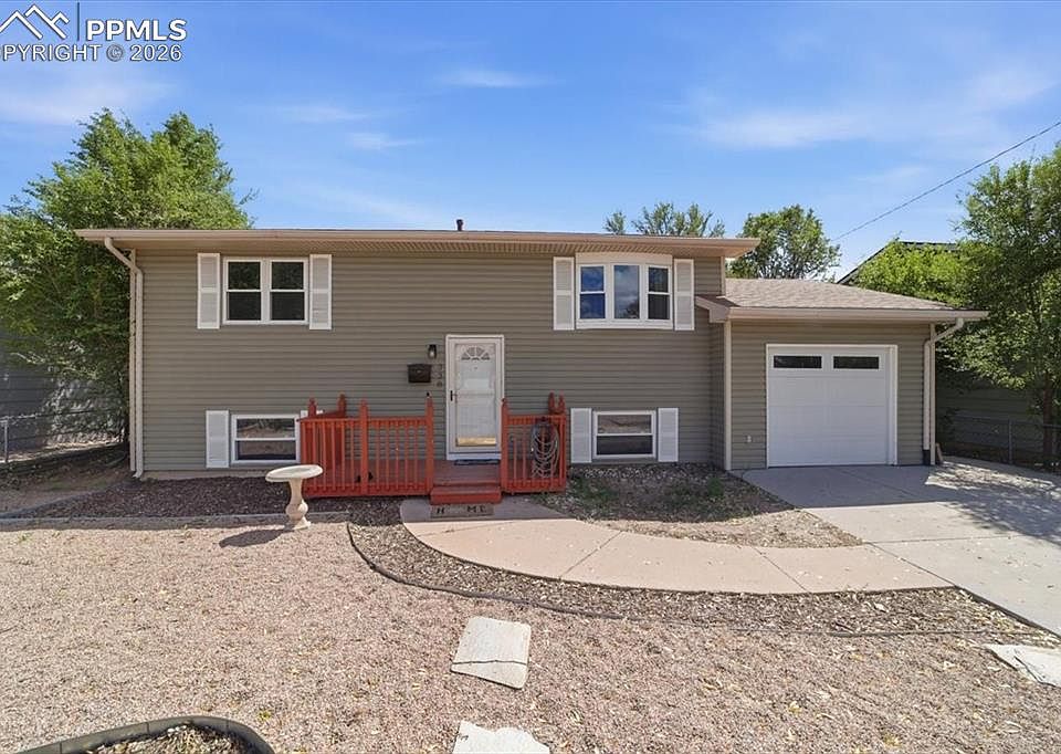1st image of 338 Iris Dr
